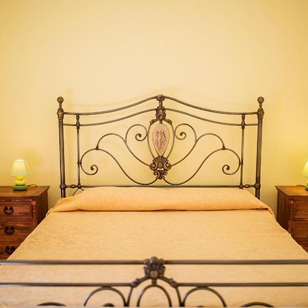 ليباري B&B Villa Maristella المظهر الخارجي الصورة