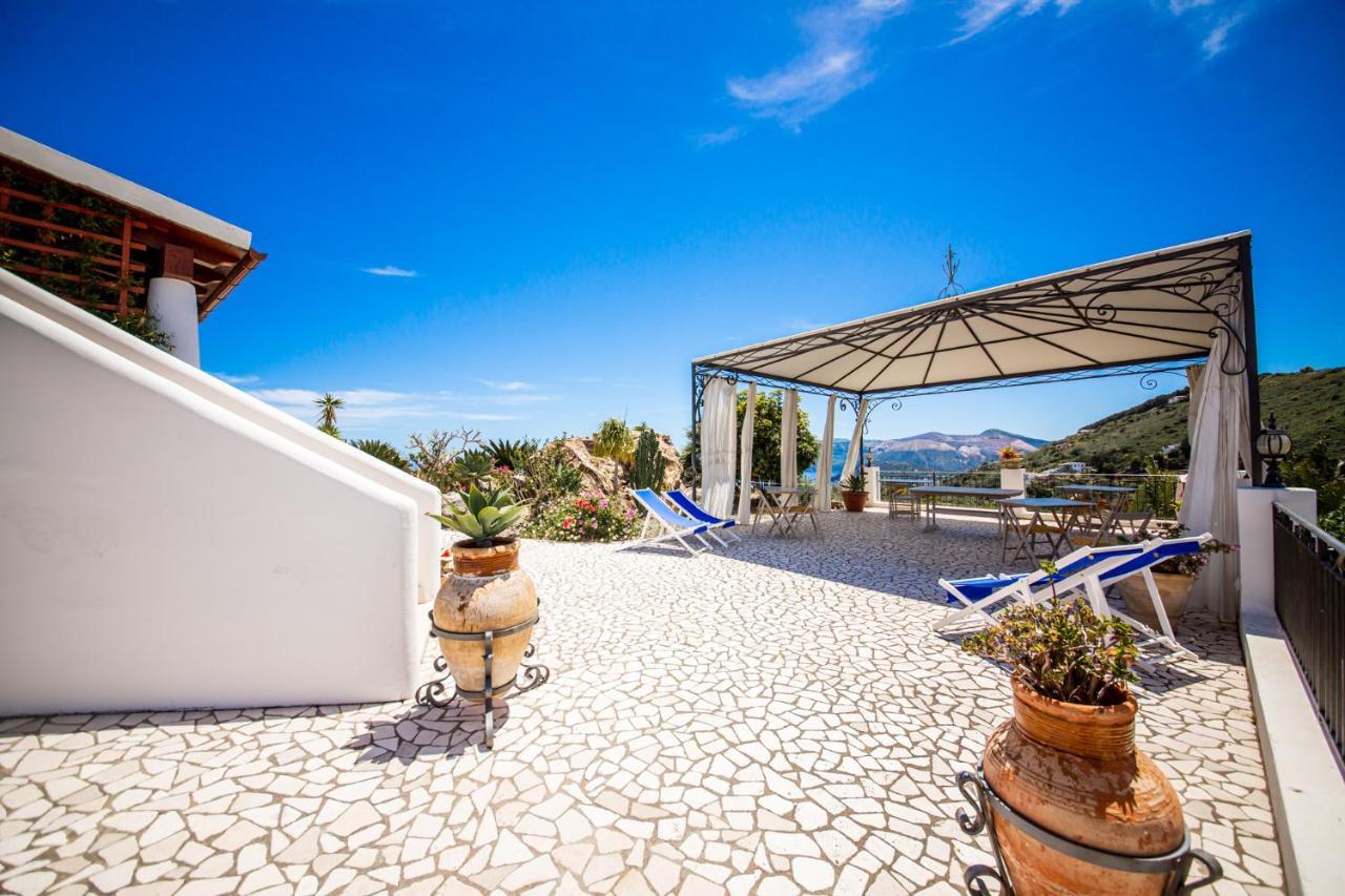 ليباري B&B Villa Maristella المظهر الخارجي الصورة