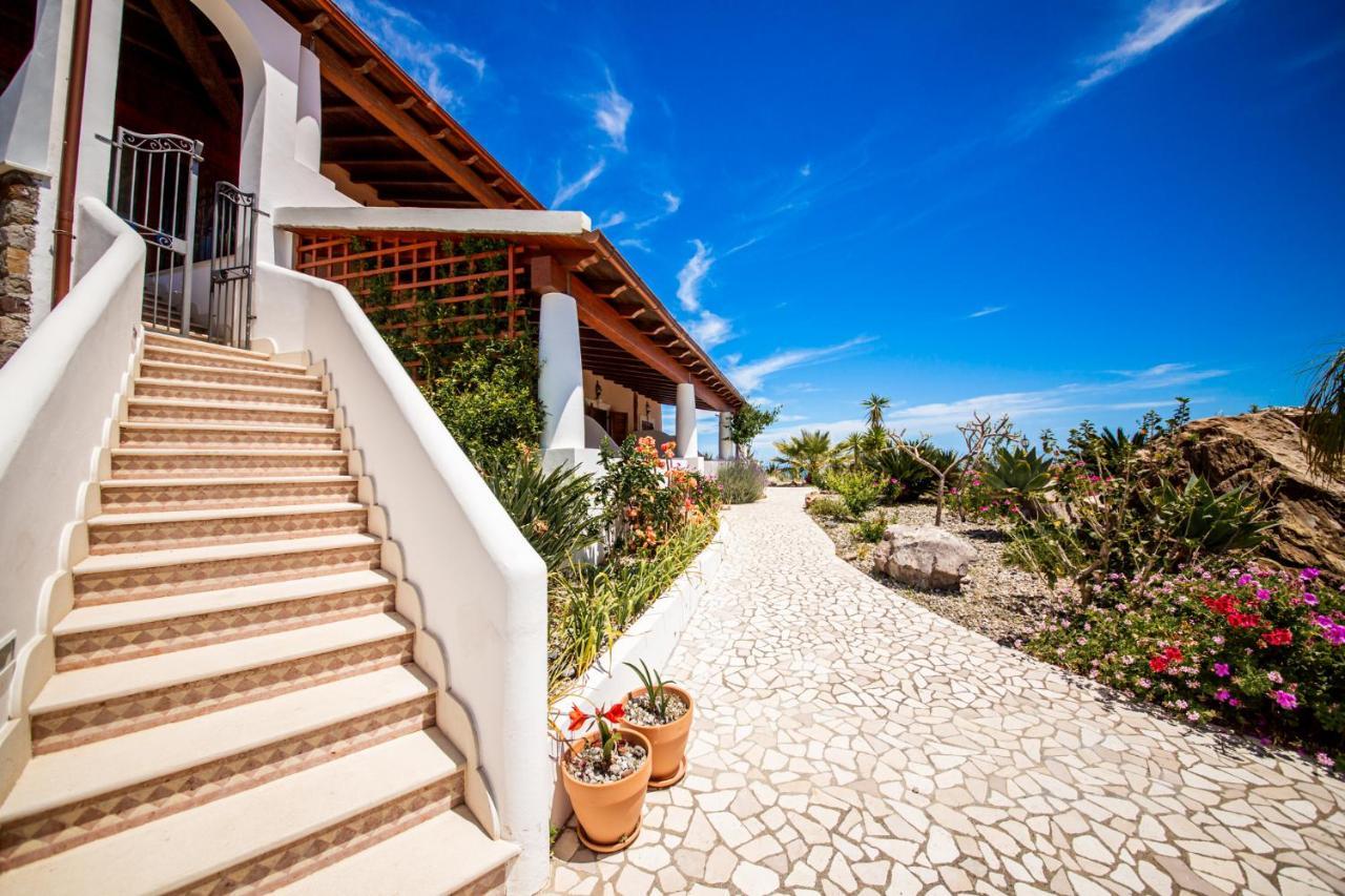 ليباري B&B Villa Maristella المظهر الخارجي الصورة
