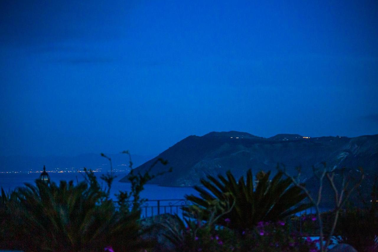 ليباري B&B Villa Maristella المظهر الخارجي الصورة