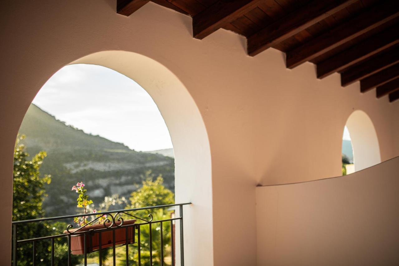 ليباري B&B Villa Maristella المظهر الخارجي الصورة