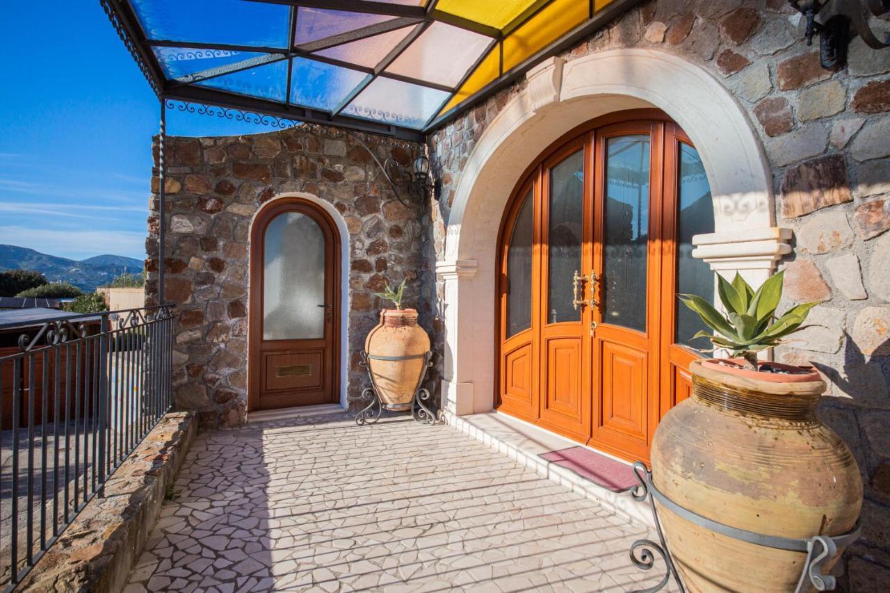 ليباري B&B Villa Maristella المظهر الخارجي الصورة