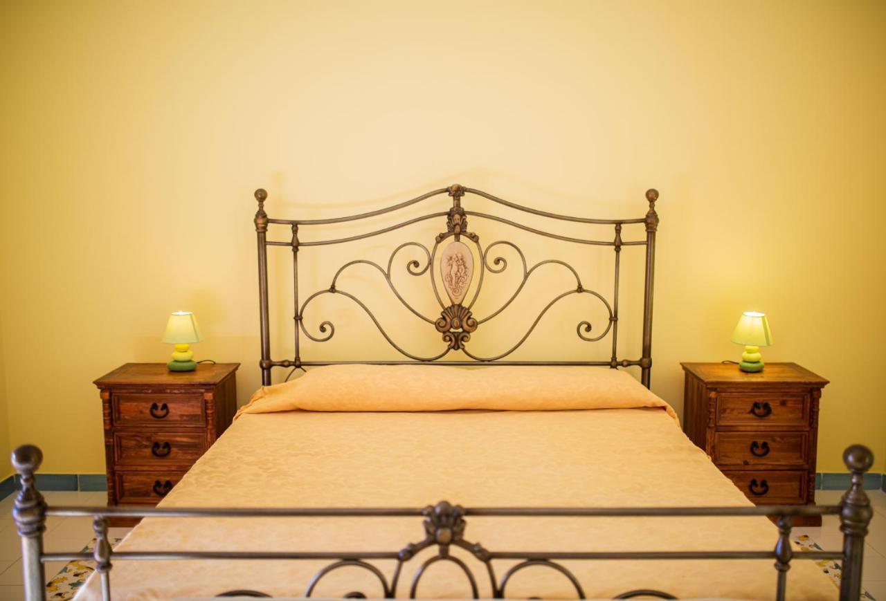 ليباري B&B Villa Maristella المظهر الخارجي الصورة