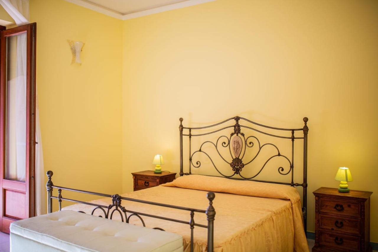 ليباري B&B Villa Maristella المظهر الخارجي الصورة